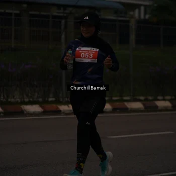 Runner Photo 8409093