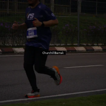 Runner Photo 8409097