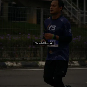 Runner Photo 8409099