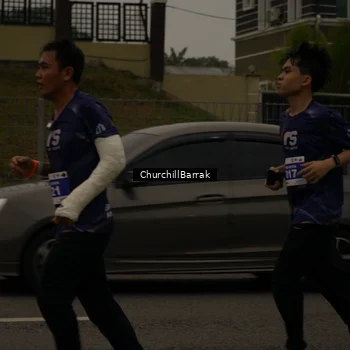 Runner Photo 8409129