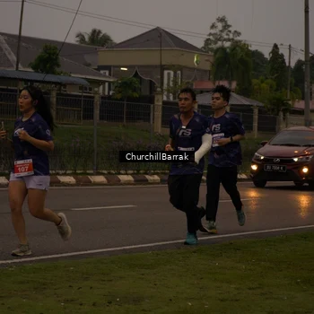 Runner Photo 8409138