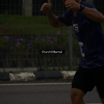 Runner Photo 8409142