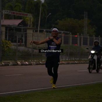 Runner Photo 8409143