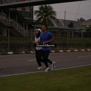 Runner Photo 8409172