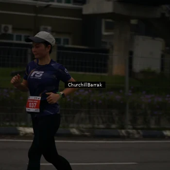 Runner Photo 8409180
