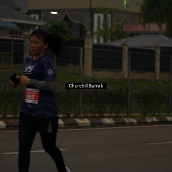 Runner Photo 8409190