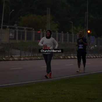 Runner Photo 8409191