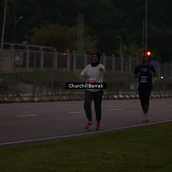 Runner Photo 8409195