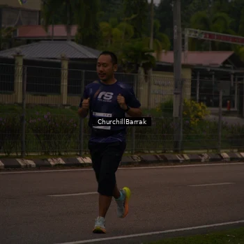 Runner Photo 8409204