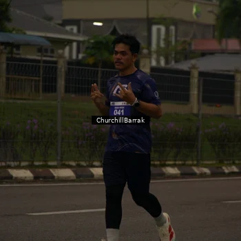 Runner Photo 8409220