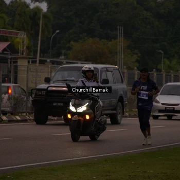 Runner Photo 8409222