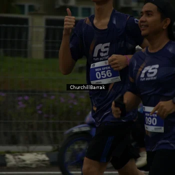 Runner Photo 8409230