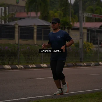 Runner Photo 8409244