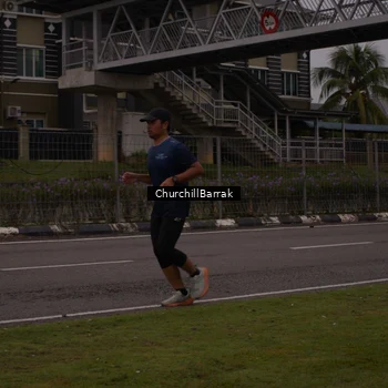 Runner Photo 8409249