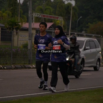Runner Photo 8409257