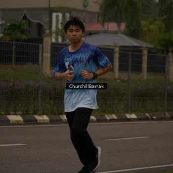 Runner Photo 8409260