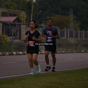 Runner Photo 8409266
