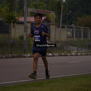 Runner Photo 8409269