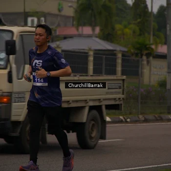 Runner Photo 8409277