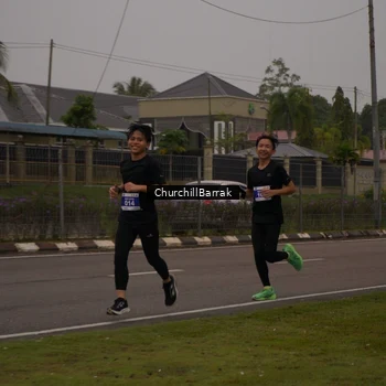 Runner Photo 8409286