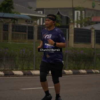 Runner Photo 8409287