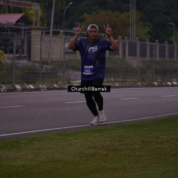 Runner Photo 8409300