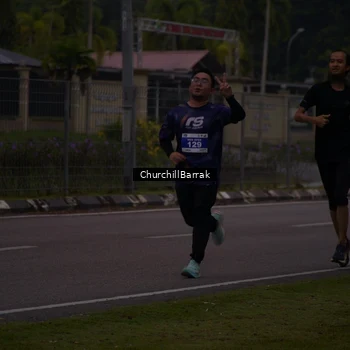 Runner Photo 8409307
