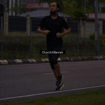 Runner Photo 8409312