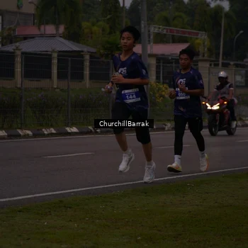 Runner Photo 8409313