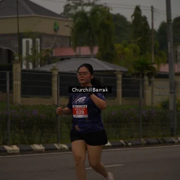 Runner Photo 8409353
