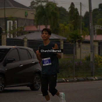 Runner Photo 8409356