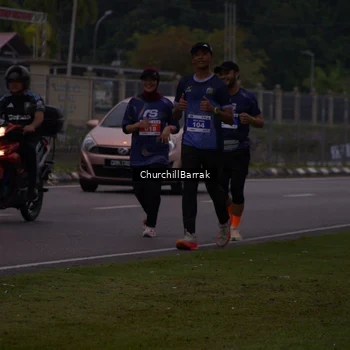 Runner Photo 8409372