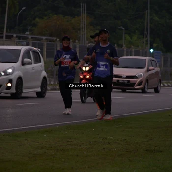 Runner Photo 8409374