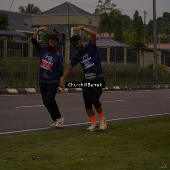 Runner Photo 8409378