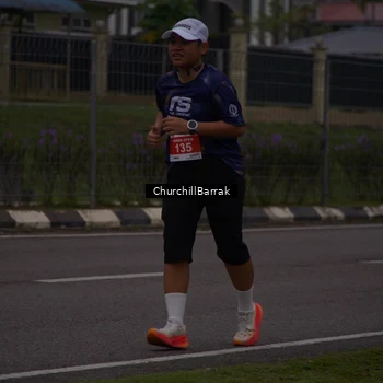 Runner Photo 8409381