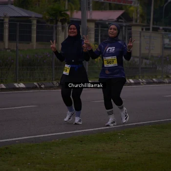 Runner Photo 8409382