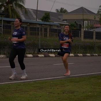Runner Photo 8409389