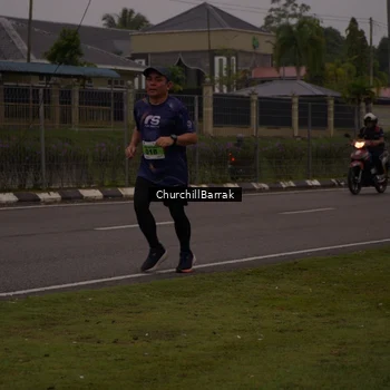 Runner Photo 8409391