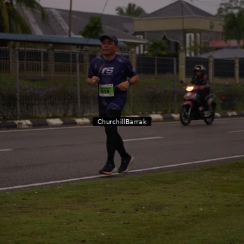 Runner Photo 8409395