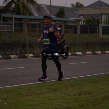 Runner Photo 8409396