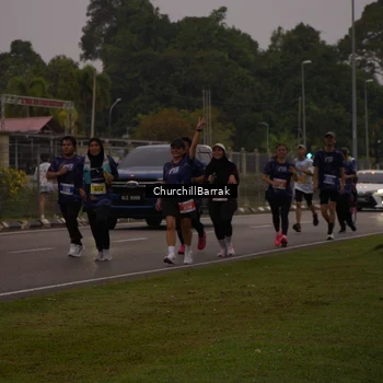 Runner Photo 8409446