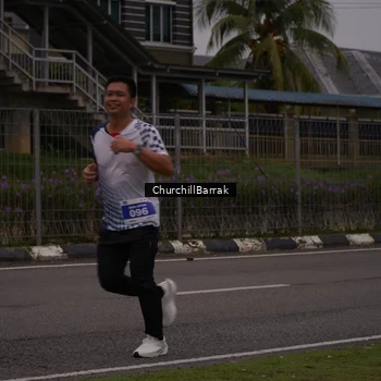 Runner Photo 8409471