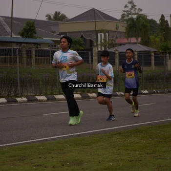 Runner Photo 8409472