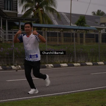 Runner Photo 8409475