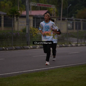Runner Photo 8409476