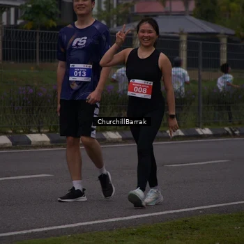 Runner Photo 8409482