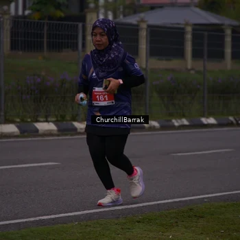 Runner Photo 8409486