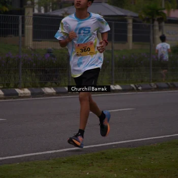 Runner Photo 8409492