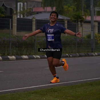 Runner Photo 8409510