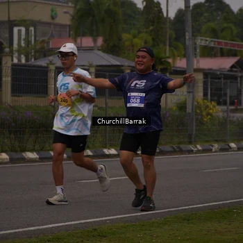 Runner Photo 8409516